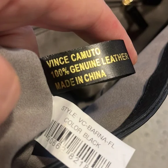 VINCE CAMUTO BARNA LEATHER SADDLE BAG BLACK WITH GOLD TONE HARDWARE - Picture 12 of 16